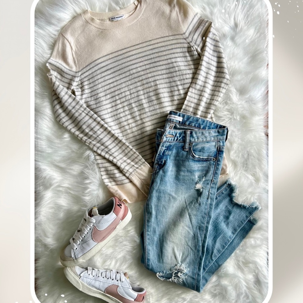 Moussy Light Blue Distressed Straight-Leg Jeans